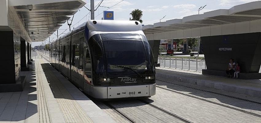 antalya-buyuksehire-ait-toplu-ulasim-araclari-cumhuriyet-bayraminda-ucretsiz.jpg