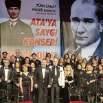 aydin-buyuksehir-belediyesi-ataya-saygi-konseri-duzenledi.jpg