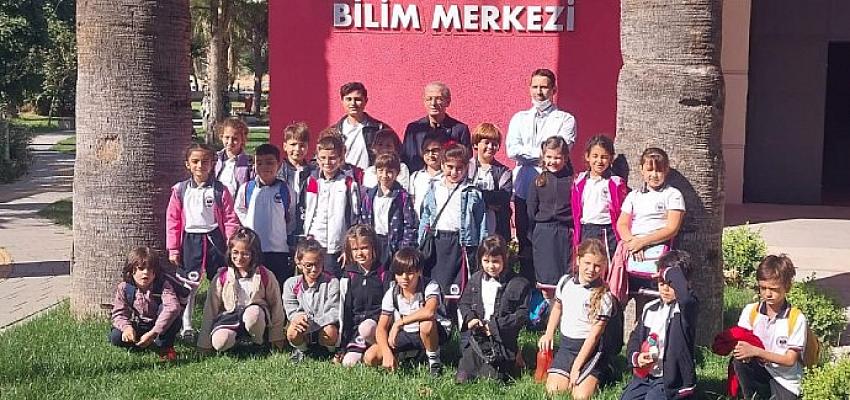 sancar-maruflu-bilim-merkezine-ziyaretci-akini.jpg