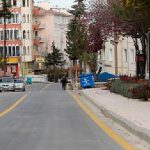 sicak-asfalt-serimi-tamamlanan-yollarda-cizgi-calismasi-yapildi.jpg