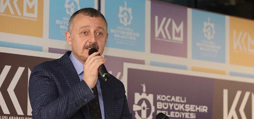 baskan-buyukakin-hukukcular-medeniyet-insa-ediyor.jpg