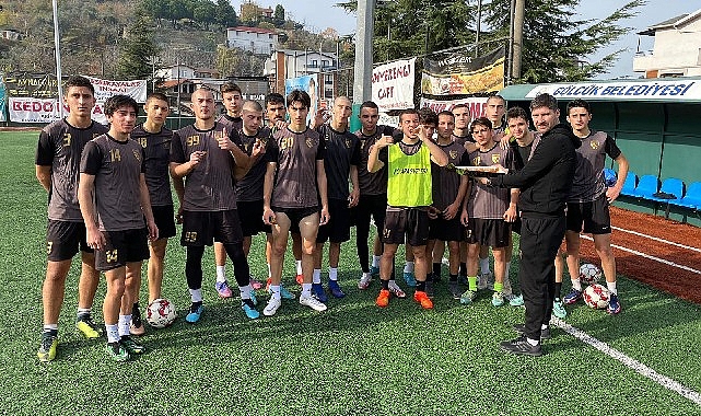 gurcustan-u-17-futbol-takimi-aragvelebi-spor-kenti-golcukte-kamp-yapti.jpg