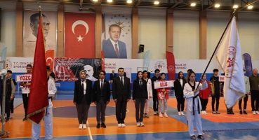 2022-2023 Yılı Okul Sporları Taekwondo (Kyorugi) Gençler  Kız – Erkek Grup Müsabakaları, Nevşehir'de başladı