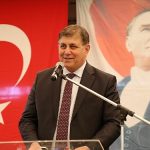 karsiyakada-geleneksel-cicek-festivali-basladi.jpg