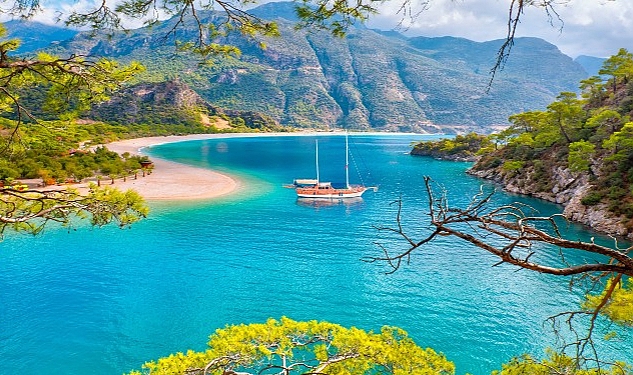 ramazan-bayraminda-35-gun-izin-al-9-gun-tatil-yap.jpg
