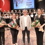 ismail-baha-surelsan-konservatuvari-sevgi-her-seydir-konseri-duzenledi.jpg
