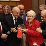 niluferde-okuma-kulturune-verilen-katki-odullendirildi.jpg