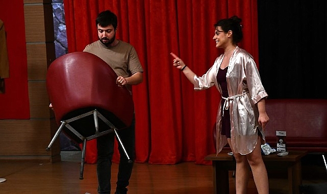 egeli-tiyatrolar-torbalida-bulusacak.jpg