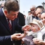 anne-karti-ile-izmirli-kadinlara-ulasim-destegi.jpg