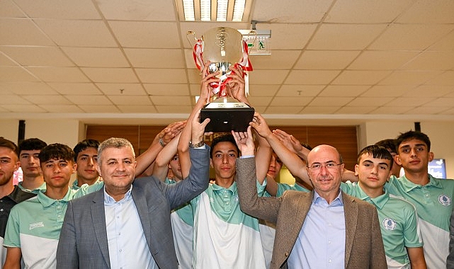 baskan-pekyatirmaci-u16-takimimiz-konyamiza-selcuklumuza-buyuk-bir-gurur-yasatti.jpg