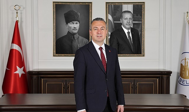 sivas-belediye-baskani-dr-adem-uzun-anneler-gunu-nedeniyle-bir-kutlama-mesaji-yayinladi.jpg