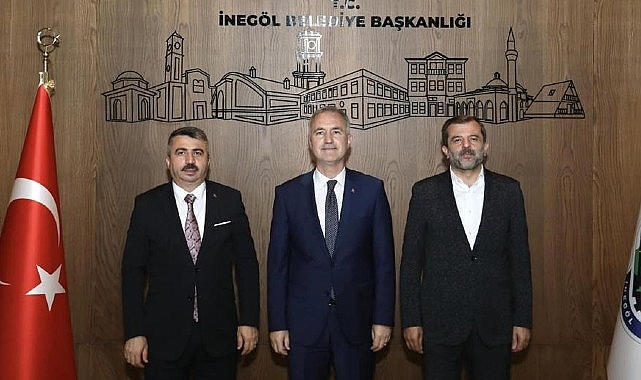 yildirim-belediye-baskani-oktay-yilmaz-ile-gursu-belediye-baskani-mustafa-isik-inegol-belediye-baskani-alper-tabani-ziyaret-etti.jpg