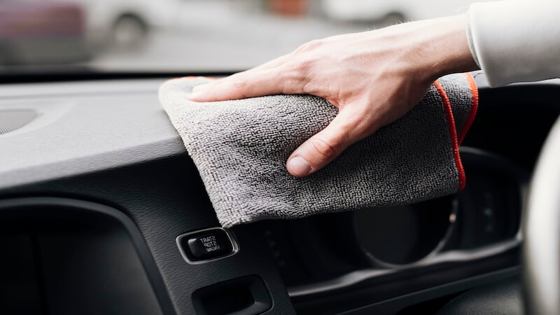 Tatil Yolculuğuna Hazırlık Rehberi: Aracınız İçin Almanız Gereken 7 Temel Önlem!